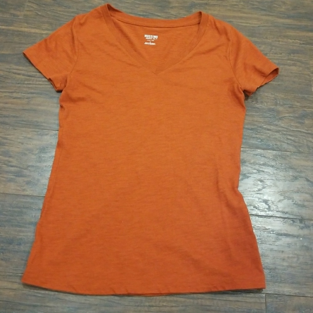 V neck tee